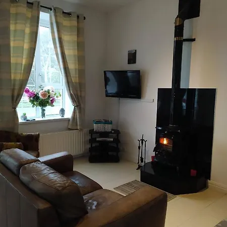 Riverside House Glenties Mullantyboyle